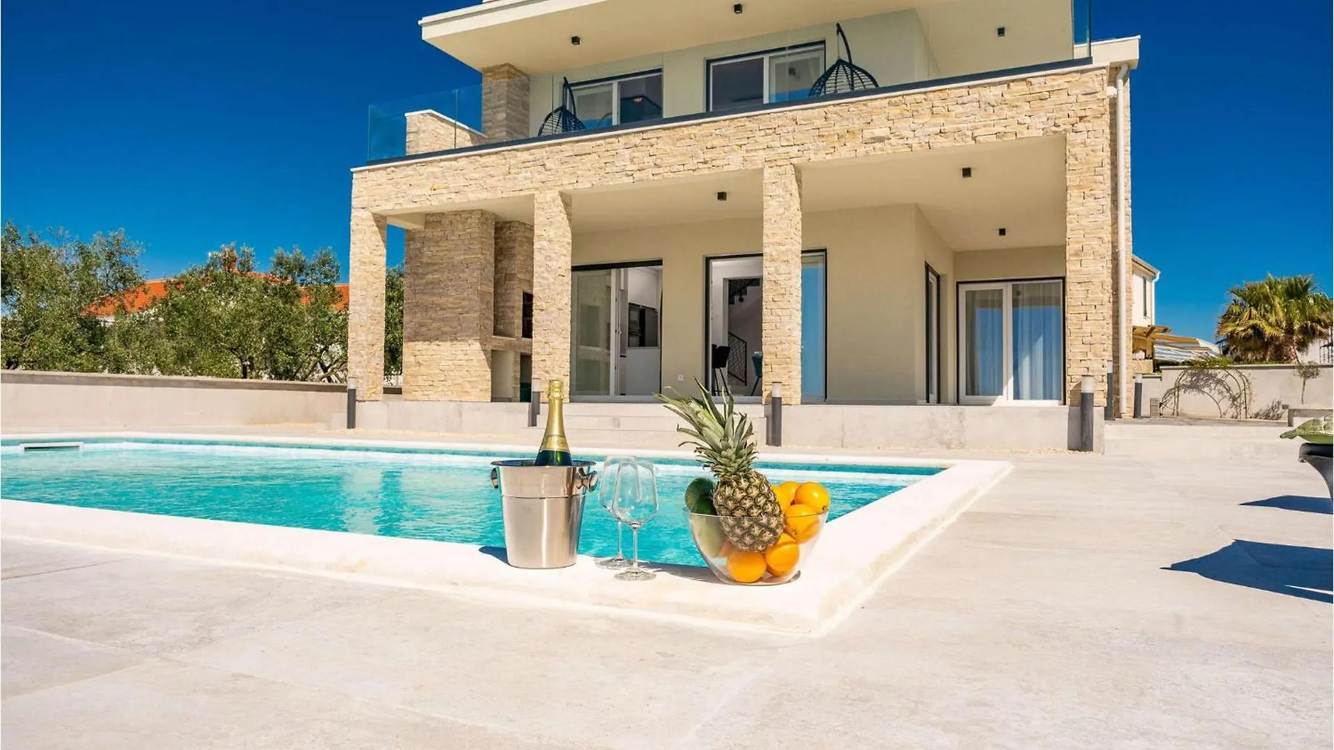 Villa Adria Maria Привлака