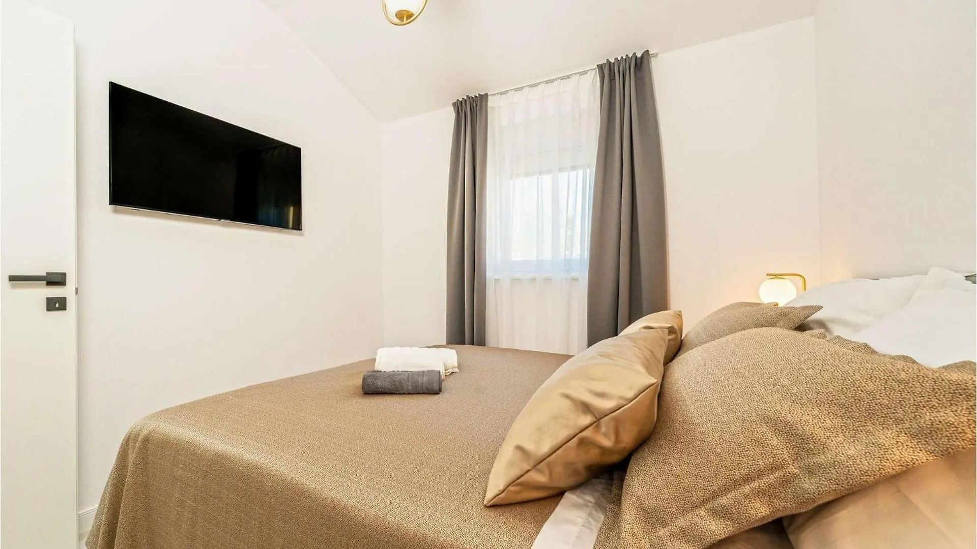 Villa Adria Maria Privlaka  Holiday home